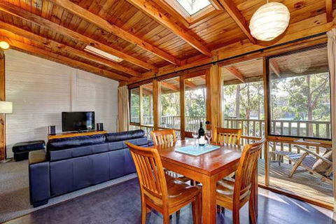 Stewarts Bay Lodge - Accommodation QLD 6