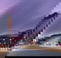 Travelodge Hotel Melbourne Docklands - Accommodation QLD