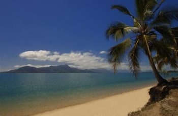 Cardwell Beachcomber Motel And Tourist Park - Accommodation QLD 1