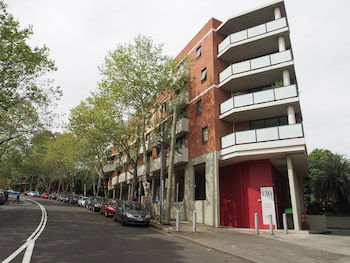 Atelier Serviced Apartments - Accommodation QLD 2