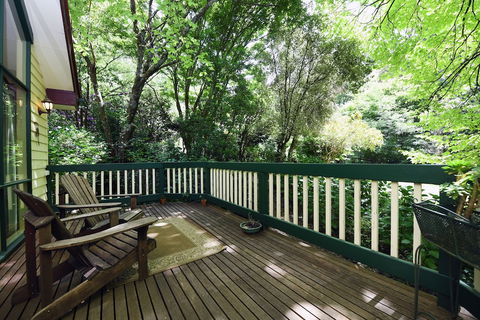 Cambridge Cottages Bed & Breakfast - Accommodation QLD 5