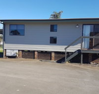 Bentley Waterfront Motel  Cottages - Accommodation QLD