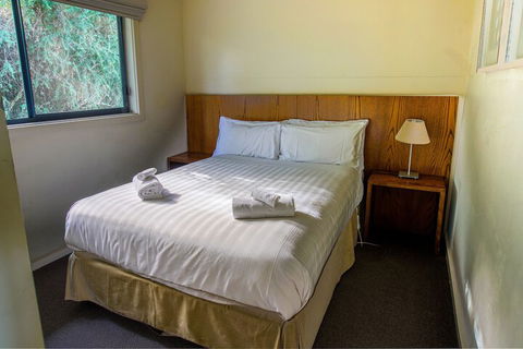 Beacon Point Ocean View Villas - Accommodation QLD 7