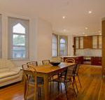 Roxburgh House Apartments - Accommodation QLD