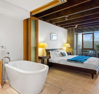 James Street Warehouse - Accommodation QLD