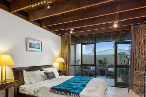 James Street Warehouse - Accommodation QLD 5