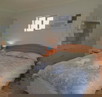 Dungowan Waterfront Apartments - Accommodation QLD