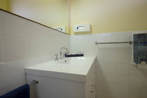 Pioneer Station Motor Inn - Accommodation QLD 5