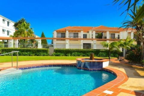 The Breakers Yamba - Accommodation QLD 2