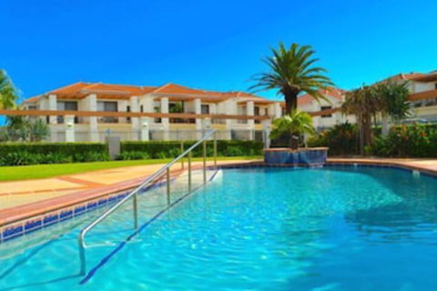 The Breakers Yamba - Accommodation QLD 3