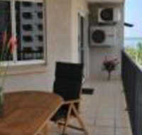 Inner city Cardona Court apartment - Accommodation QLD