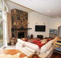Treehouse - Accommodation QLD