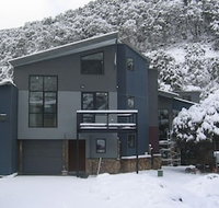 Snowstream 4 - Accommodation QLD