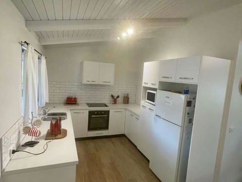 Abbey Beach Shack - Accommodation QLD 6