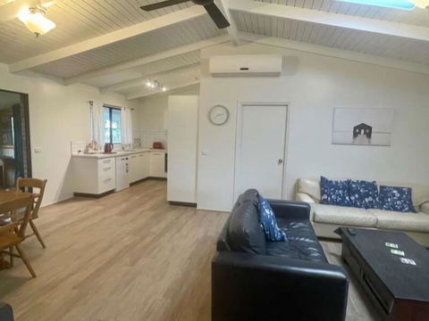 Abbey Beach Shack - Accommodation QLD 4