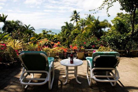 Rocky Point Retreat - Accommodation QLD 4