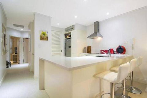 Whispering Palms - Accommodation QLD 0