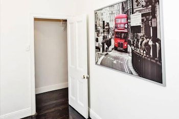 REdTRO House South Yarra - Accommodation QLD 3