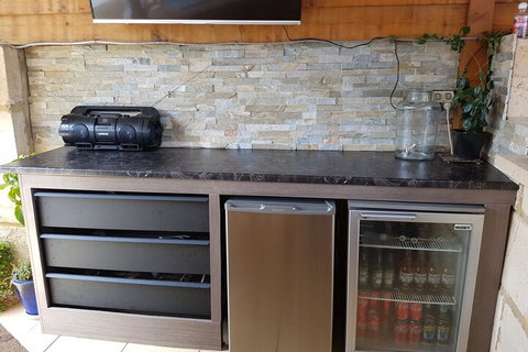 Ocean Reef Homestay - Accommodation QLD 5