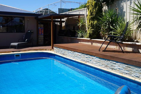 Ocean Reef Homestay - Accommodation QLD 4