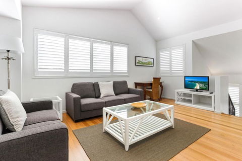 Island Living In The Heart Of Noosa - Accommodation QLD 1