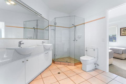 Island Living In The Heart Of Noosa - Accommodation QLD 2
