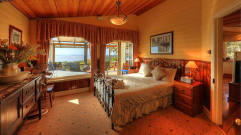 Island View Spa Cottage - Accommodation QLD 5