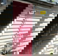 Lowena Cafe and Accommodation - Accommodation QLD