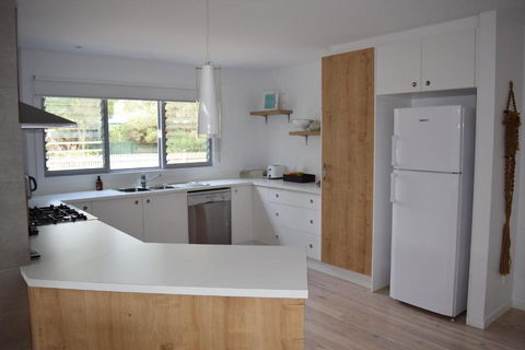 Tamara Beach House - Accommodation QLD 6