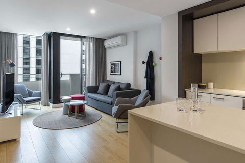 Oaks Melbourne Southbank Suites - Accommodation QLD 4