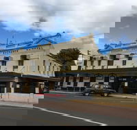 Royal Exchange - Accommodation QLD