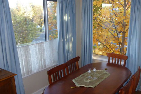 A Colourcity Apartments - Accommodation QLD 7