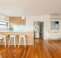 Kangaroo Bay Apartments - Accommodation QLD