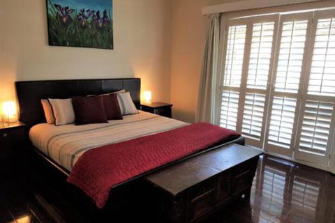 Barossa Vista - Accommodation QLD 6
