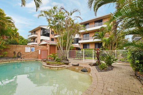 La Mer Apartments - Accommodation QLD 1