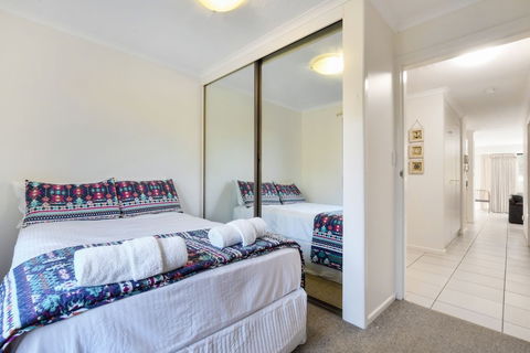 La Mer Apartments - Accommodation QLD 6