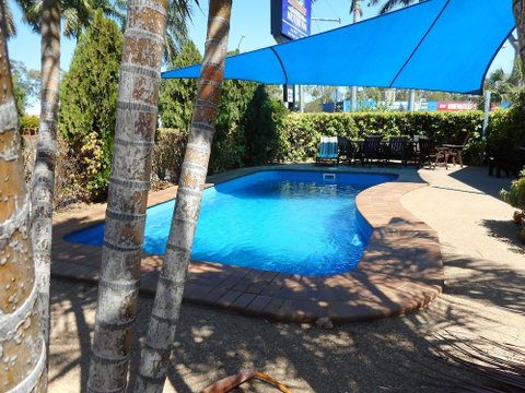 Midlander Motor Inn - Accommodation QLD 4