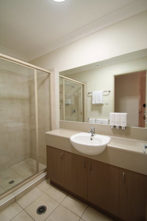Midlander Motor Inn - Accommodation QLD 6