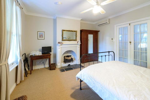 Hope Farm Guesthouse - Accommodation QLD 3