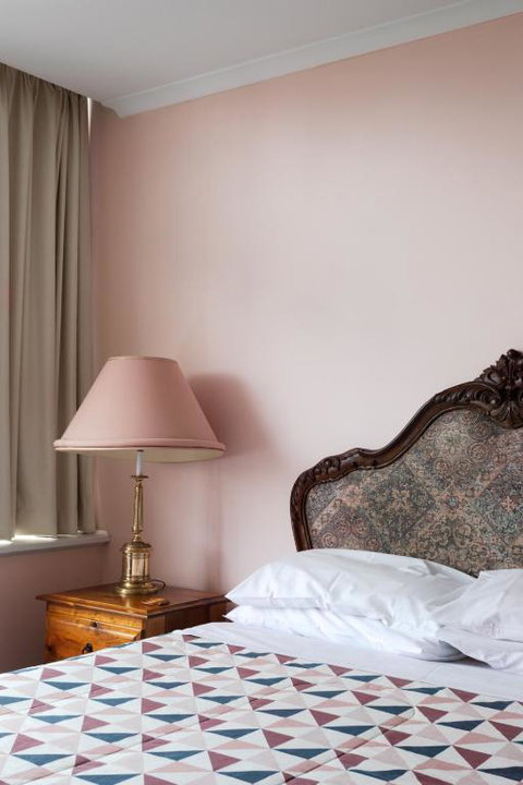 Battery Point Manor - Accommodation QLD 2