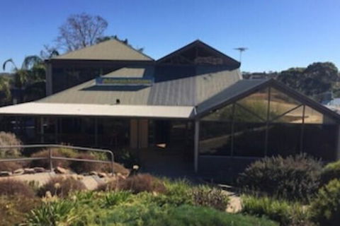 McLaren Vale Backpackers - Accommodation QLD 0