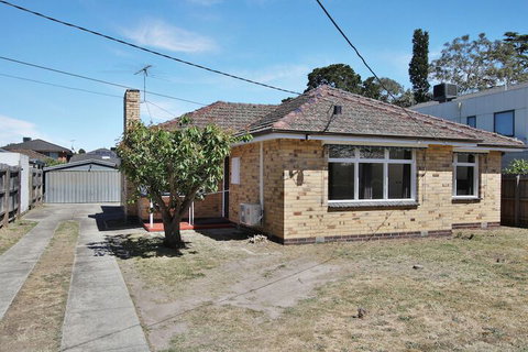 Ivy Units Glen Waverley - Accommodation QLD 1