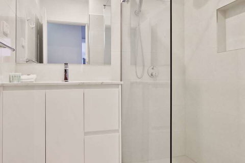 Ivy Units Glen Waverley - Accommodation QLD 3