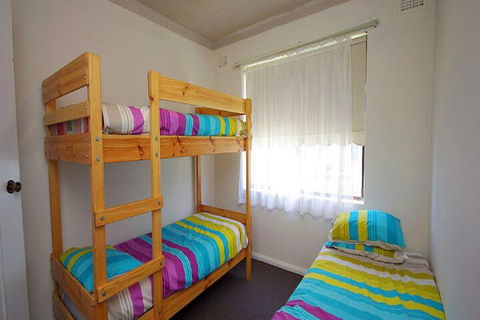 Avilla Court 1 - Accommodation QLD 2