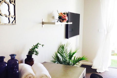 Ivy & Roses Boutique Apartments - Accommodation QLD 1