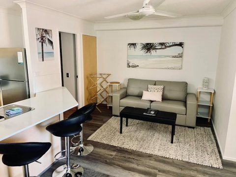 Aruba Surf Resort - Accommodation QLD 6