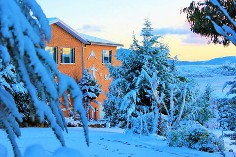 Panorama Jindabyne - Accommodation QLD 1