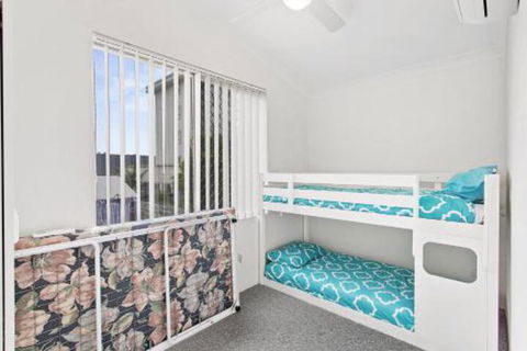 The Pines 5 - Accommodation QLD 2