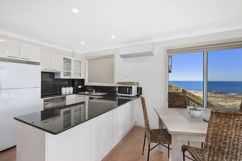 Ocean Pines 5 - Accommodation QLD 5