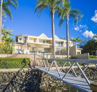Castaway at the Greens - Accommodation QLD